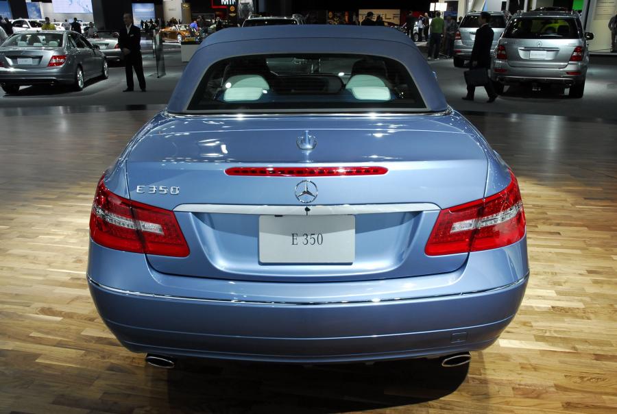  Mercedes-Benz E-Class Cabriolet 2011 года  (фото 102 из 108)